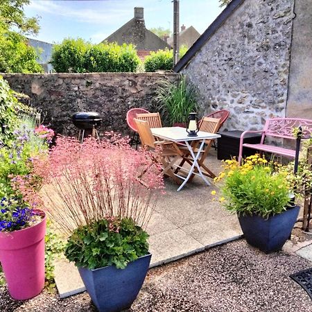 Appartement Dans Le Morvan 16 Min De L'Autoroute Beauvilliers  Exterior foto